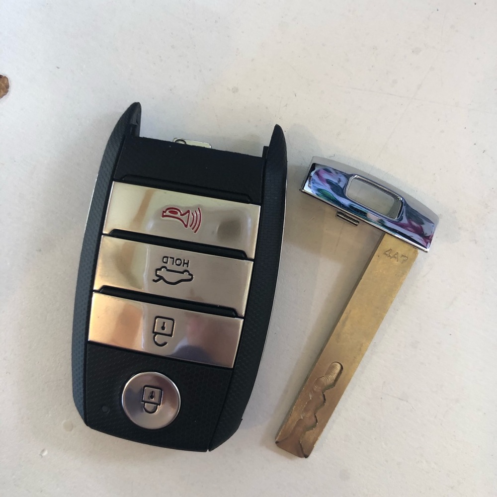 2019 optima smart Keyless remote key!